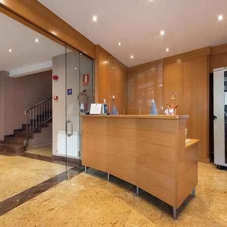 Aparthotel Iceberg Sant Julià de Lòria Esterno foto