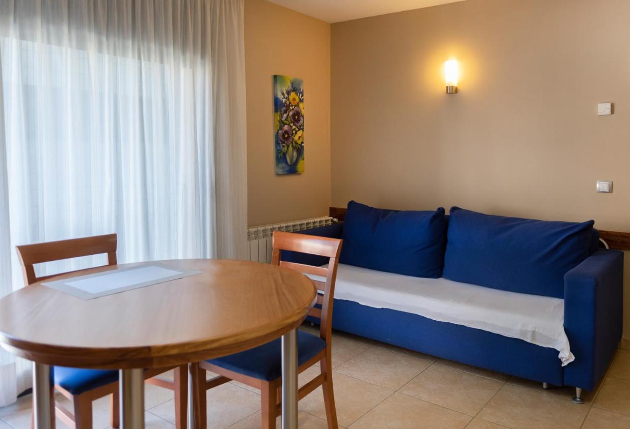 Aparthotel Iceberg Sant Julià de Lòria Esterno foto